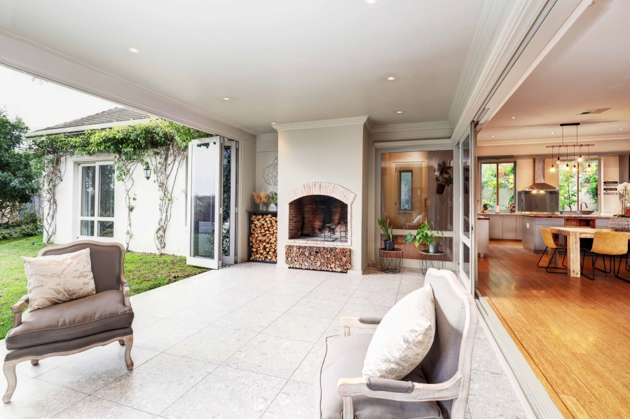 4 Bedroom Property for Sale in Val De Vie Estate Western Cape